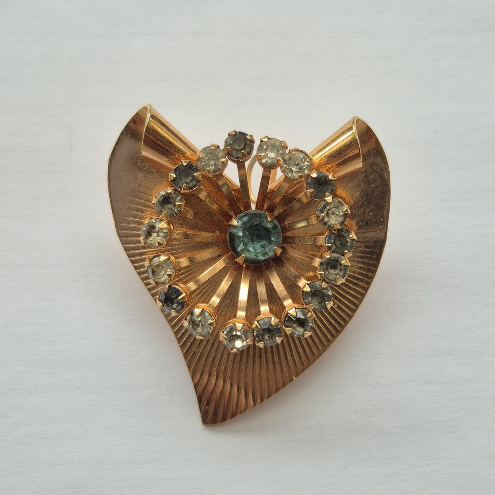 Vintage Gold Tone Starburst Heart Brooch Pendant